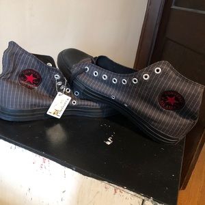 Pinstripe converse size 13